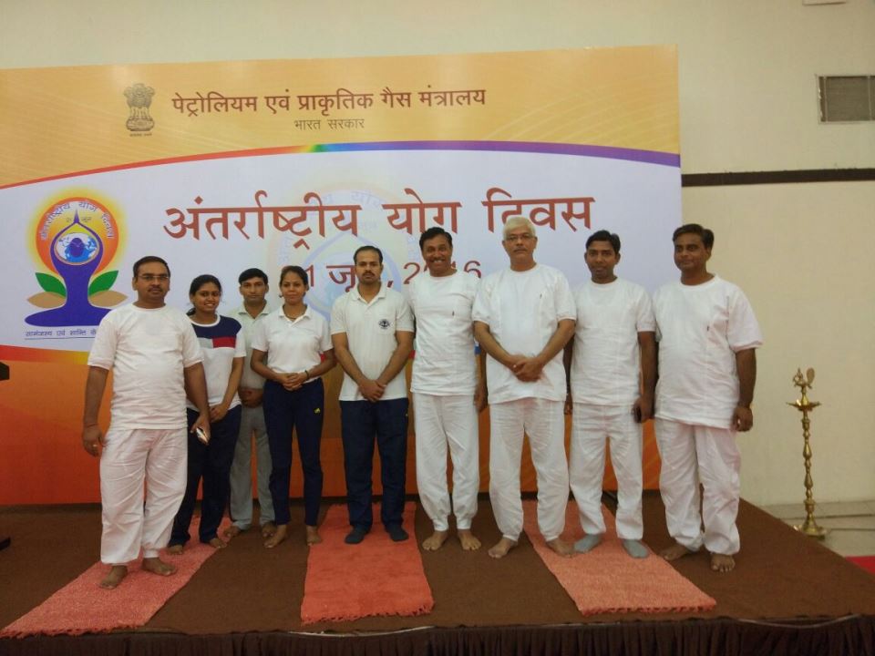 Employees of PPAC with the faculty and Yoga instructors at Mass Yoga demonstration of MoPNG at Constitution Club