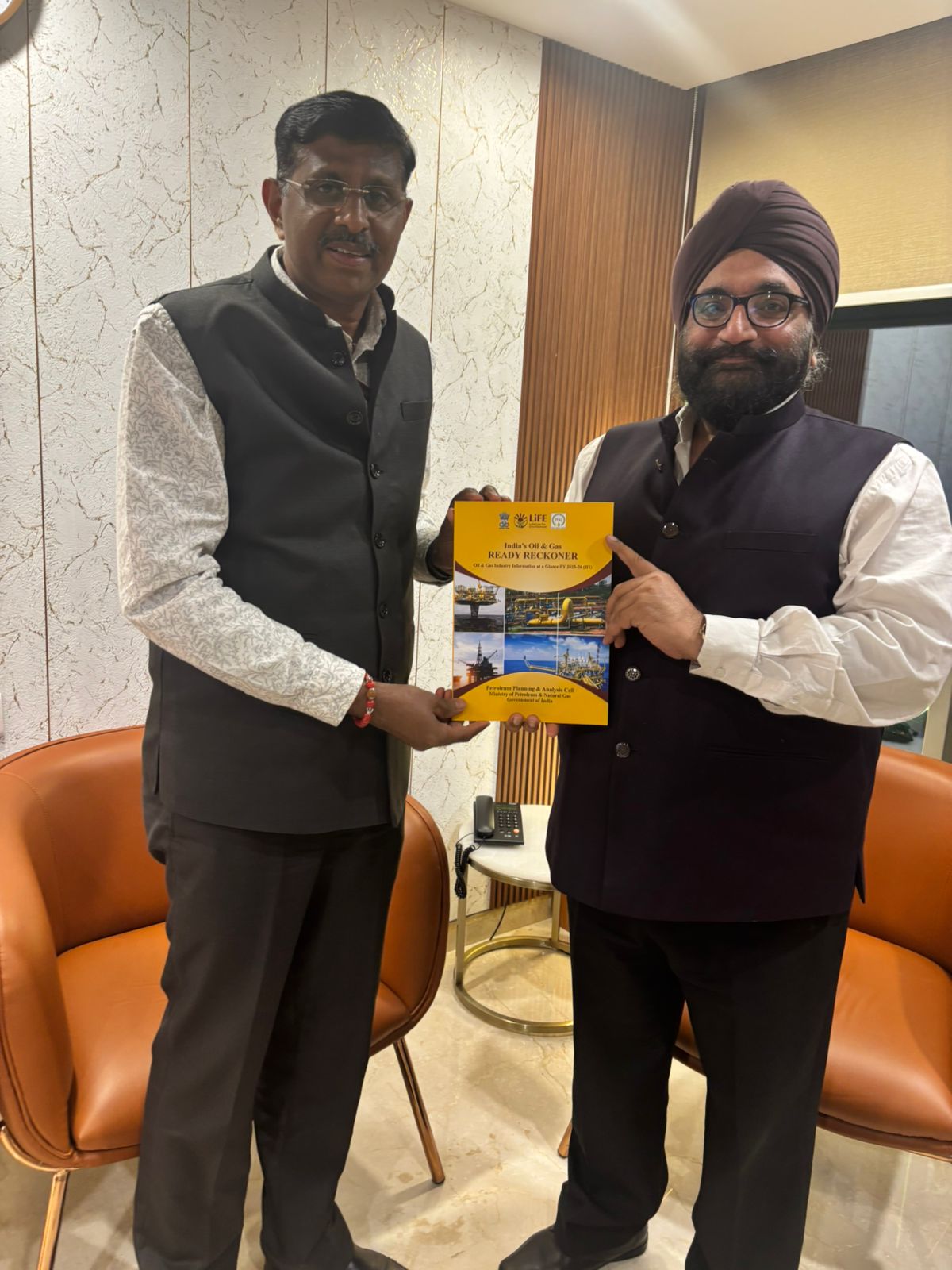 DG-PPAC meets Chairman - IOCL 11.12.25