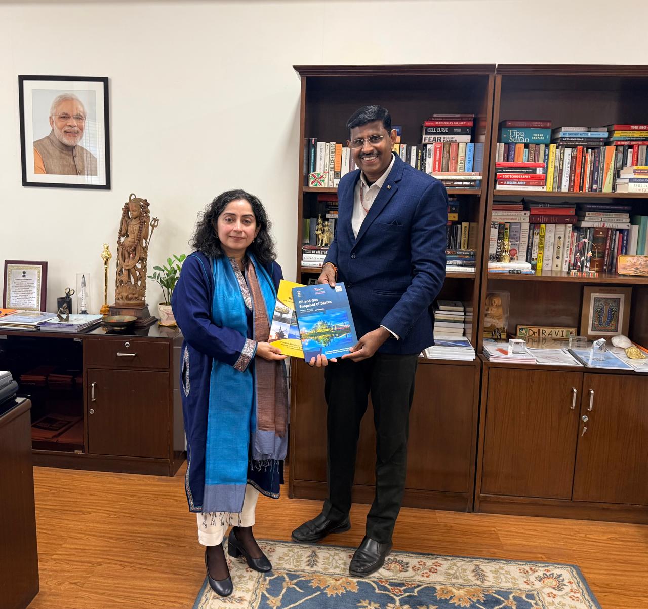 DG PPAC meets Dr Shamika Ravi, member of the Economic Advisory Council to the Prime Minister, 23.12.25